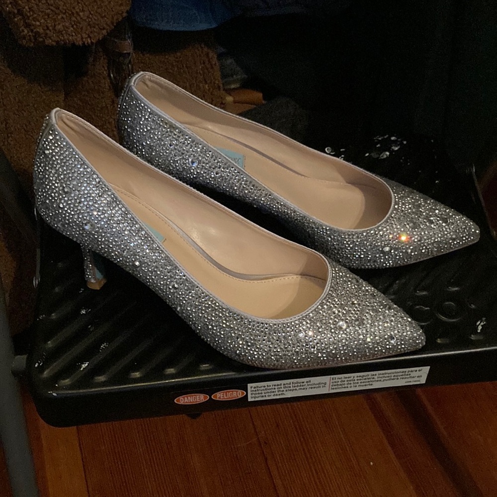 Betsey Johnson silver rhinestone kitten heel 2.5in